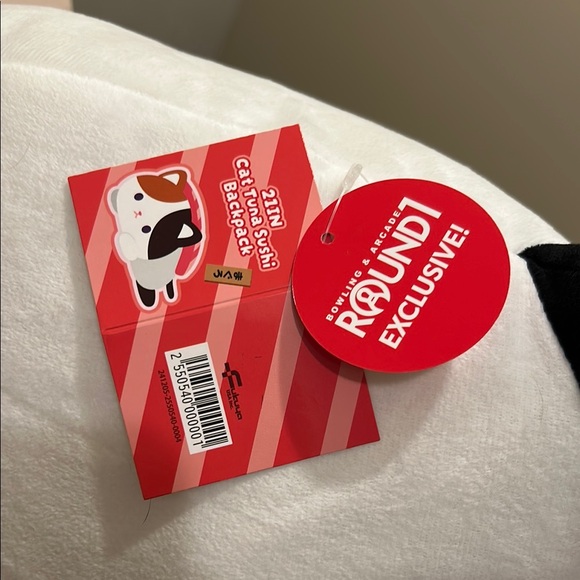 Round1 21 inch Sushi Cat Plush Backpack - Picture 3 of 3